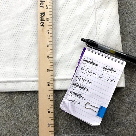 Vintage Michael Jordan Chicago Bulls Jersey Mens Small White Red Swingman Nike - Picture 9 of 9